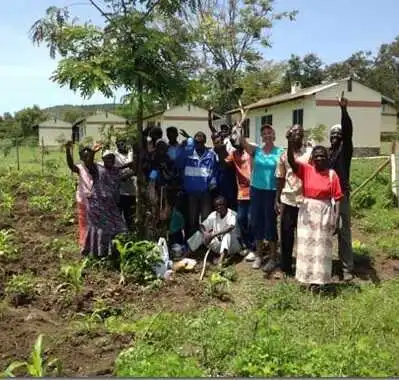 Aliore | Bénévole dans un écovillage au Kenya