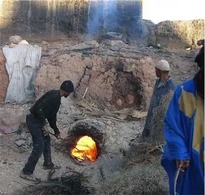 Aliore | Pottery workshop in the village of Tamegroute, Morocco